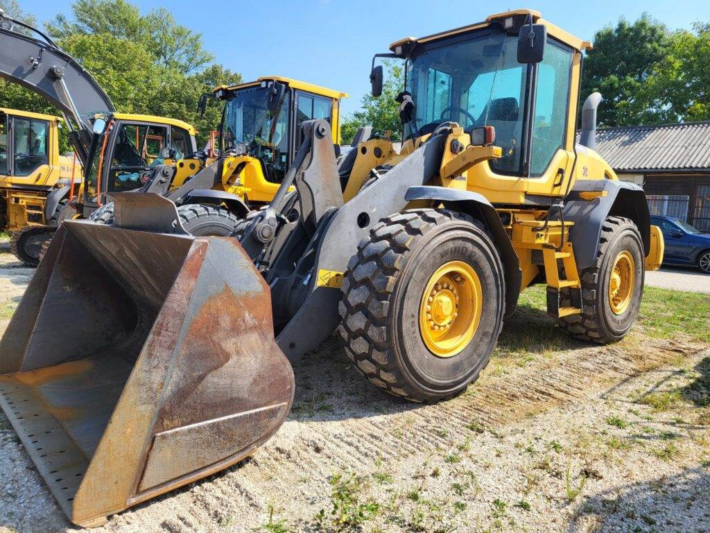 Volvo L70G - Wheel loader: picture 4 Volvo L70G - Wheel loader: picture 4