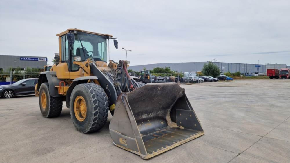 Volvo L70H - Wheel loader: picture 1 Volvo L70H - Wheel loader: picture 1
