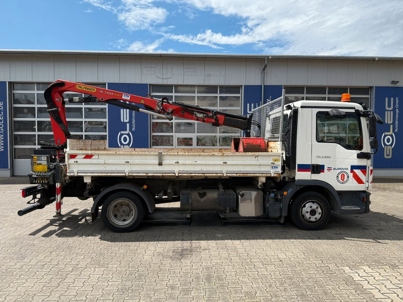 MAN TGL 8.220 4x2 Kipper Kran Palfinger 7.001-K A - Tipper van: picture 3 MAN TGL 8.220 4x2 Kipper Kran Palfinger 7.001-K A - Tipper van: picture 3