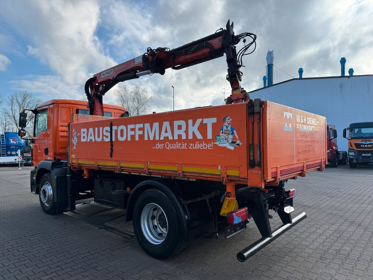 MAN TGM 18.340 4x2 Euro 6 Kipper Kran PK11001.K - Crane truck: picture 5 MAN TGM 18.340 4x2 Euro 6 Kipper Kran PK11001.K - Crane truck: picture 5