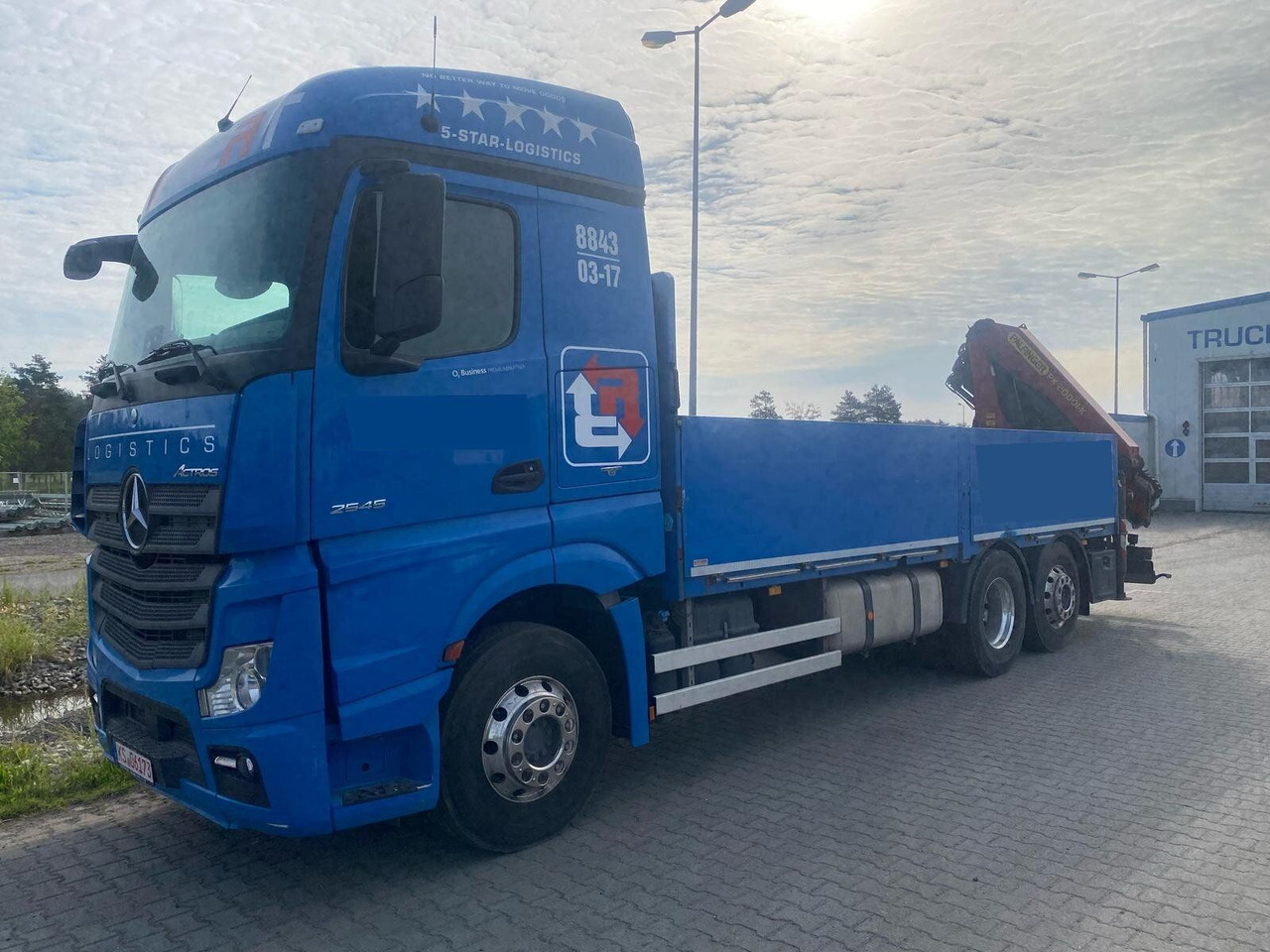 Mercedes-Benz ACTROS 2545 6x2 Pritsche Kran Palfinger PK20001K - Dropside/ Flatbed truck, Crane truck: picture 3 Mercedes-Benz ACTROS 2545 6x2 Pritsche Kran Palfinger PK20001K - Dropside/ Flatbed truck, Crane truck: picture 3