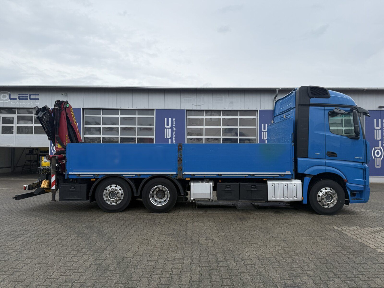 Mercedes-Benz ACTROS 2545 6x2 Pritsche Kran Palfinger PK20001K - Dropside/ Flatbed truck, Crane truck: picture 2 Mercedes-Benz ACTROS 2545 6x2 Pritsche Kran Palfinger PK20001K - Dropside/ Flatbed truck, Crane truck: picture 2