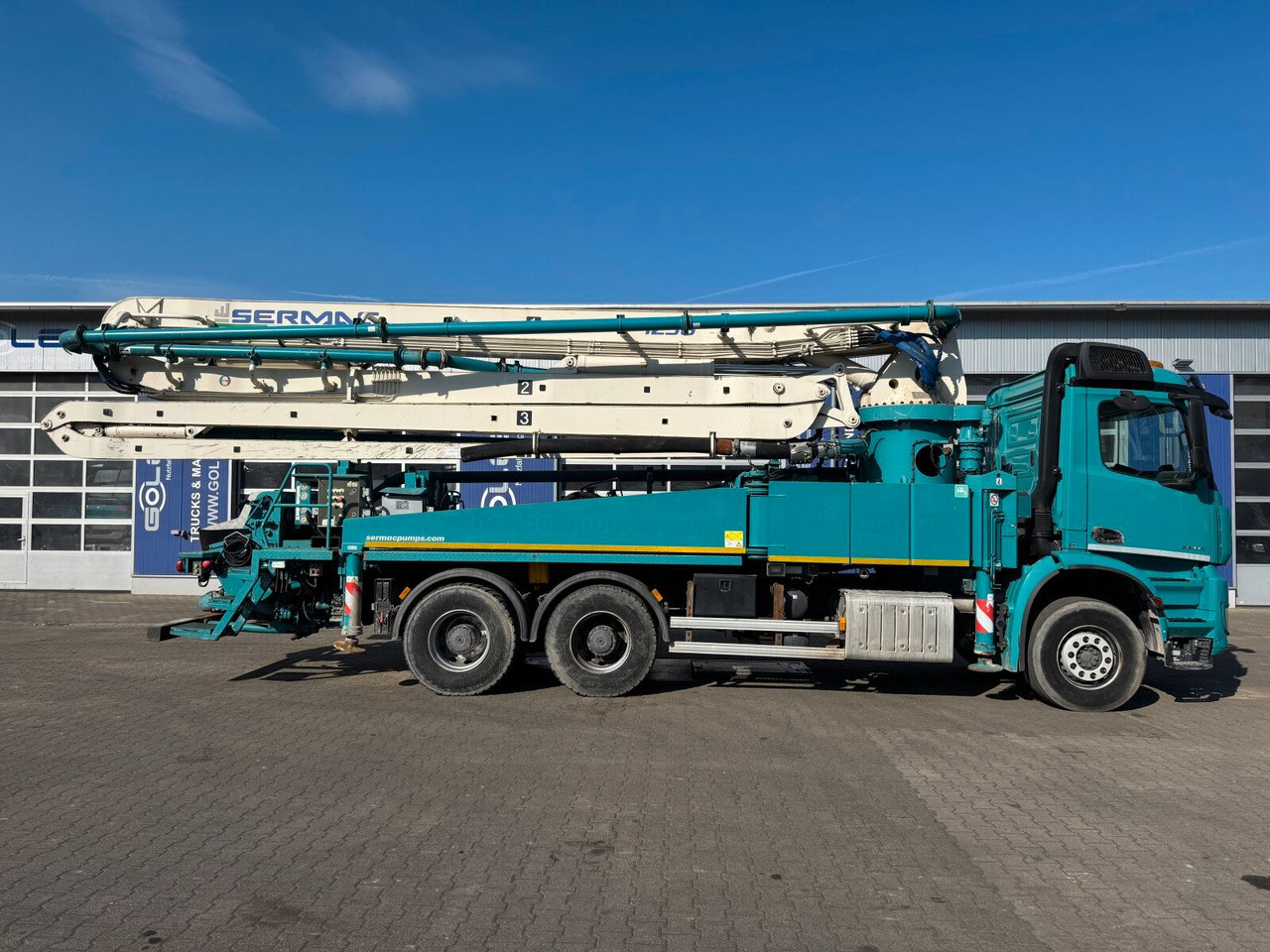 Mercedes-Benz AROCS 2836 6x4 Euro 6 Betonpumpe SERMAC 4Z38 - Concrete pump truck: picture 3 Mercedes-Benz AROCS 2836 6x4 Euro 6 Betonpumpe SERMAC 4Z38 - Concrete pump truck: picture 3