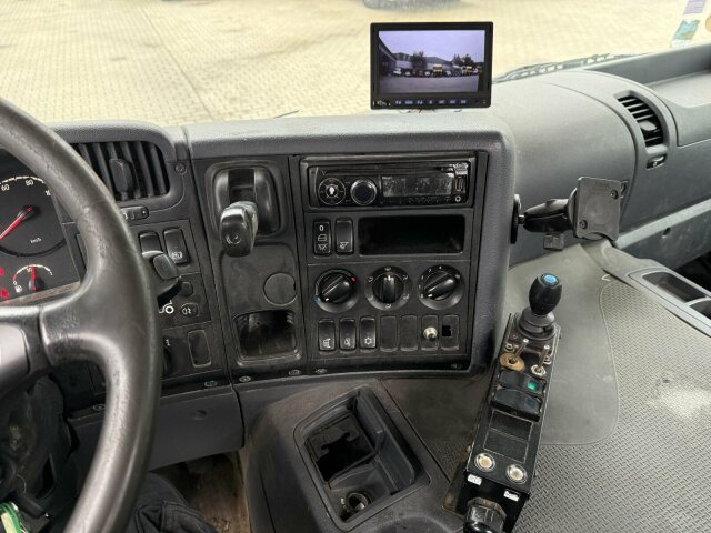 Leasing of Scania P280 4x2 Abrollkipper Palfinger Knickhaken T15A Scania P280 4x2 Abrollkipper Palfinger Knickhaken T15A: picture 15 Leasing of Scania P280 4x2 Abrollkipper Palfinger Knickhaken T15A Scania P280 4x2 Abrollkipper Palfinger Knickhaken T15A: picture 15