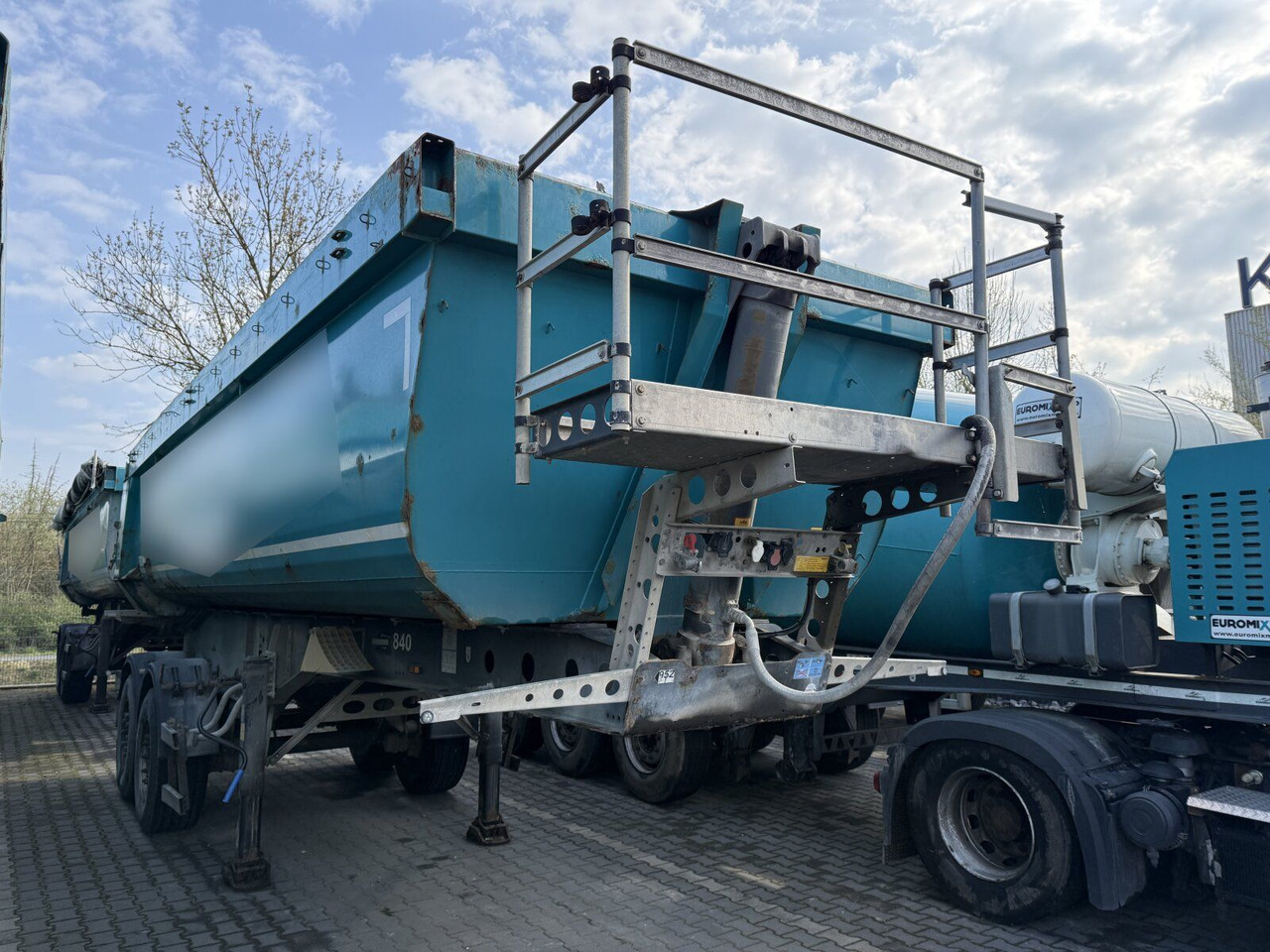 Schmitz Cargobull Cargobull SKI 18 SL7.2 Kippauflieger 2 Achs - Tipper semi-trailer: picture 1 Schmitz Cargobull Cargobull SKI 18 SL7.2 Kippauflieger 2 Achs - Tipper semi-trailer: picture 1