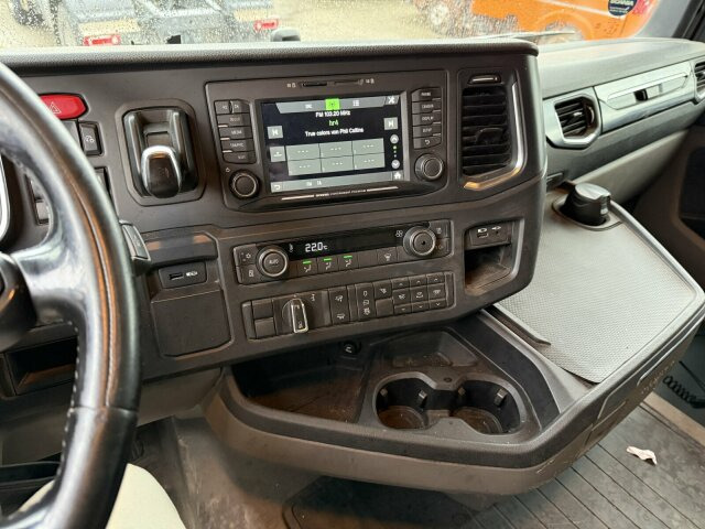 Scania R500 XT 4x2 Euro 6 SZM Kipphydraulik Blatt/ Luft - Tractor unit: picture 2 Scania R500 XT 4x2 Euro 6 SZM Kipphydraulik Blatt/ Luft - Tractor unit: picture 2