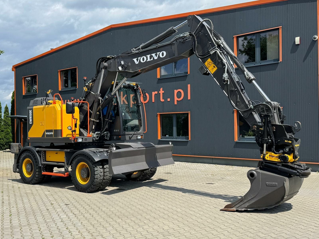 Volvo EWR150E Mobilbagger mit ROTATOR ENCONG EC319 - Wheel excavator: picture 3 Volvo EWR150E Mobilbagger mit ROTATOR ENCONG EC319 - Wheel excavator: picture 3