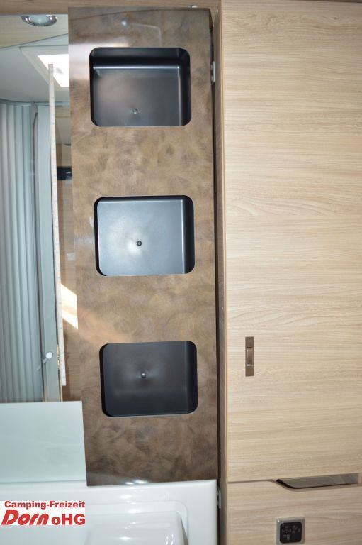 Leasing of  Knaus Van TI Plus 650 MEG Platinum Selection Mit Zusat Knaus Van TI Plus 650 MEG Platinum Selection Mit Zusat: picture 15