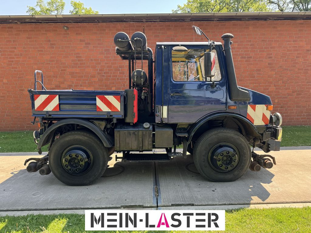 Mercedes-Benz U 1600 Zweiweg ZW 100 AHK 600t nur 14.084 km - Truck: picture 3 Mercedes-Benz U 1600 Zweiweg ZW 100 AHK 600t nur 14.084 km - Truck: picture 3