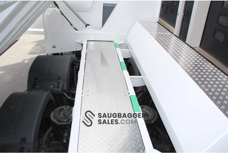 Leasing of MAN TGS 26.510 6X2-4 MTS DINO 8 SAUGBAGGER MAN TGS 26.510 6X2-4 MTS DINO 8 SAUGBAGGER: picture 15 Leasing of MAN TGS 26.510 6X2-4 MTS DINO 8 SAUGBAGGER MAN TGS 26.510 6X2-4 MTS DINO 8 SAUGBAGGER: picture 15