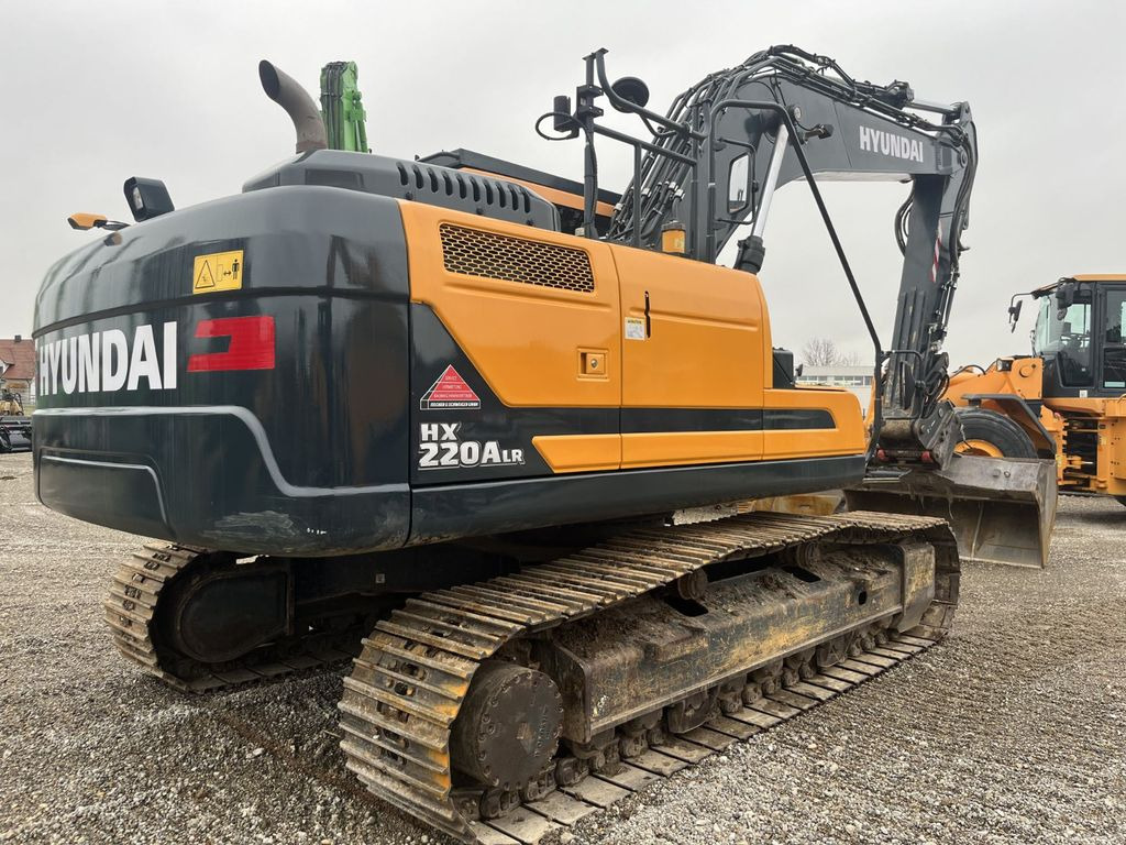 Hyundai HX220AL - Crawler excavator: picture 3 Hyundai HX220AL - Crawler excavator: picture 3
