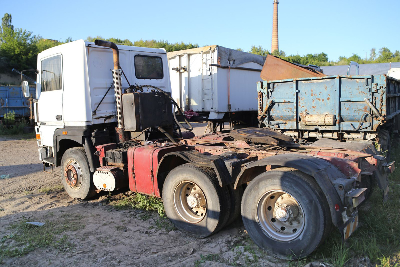 RENAULT Major 6x4 - Tractor unit: picture 5 RENAULT Major 6x4 - Tractor unit: picture 5