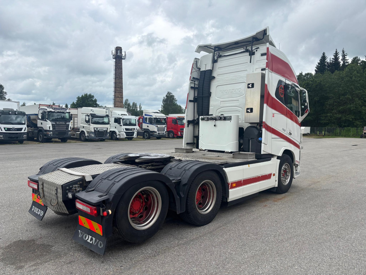 VOLVO FH16.750 - Tractor unit: picture 5 VOLVO FH16.750 - Tractor unit: picture 5