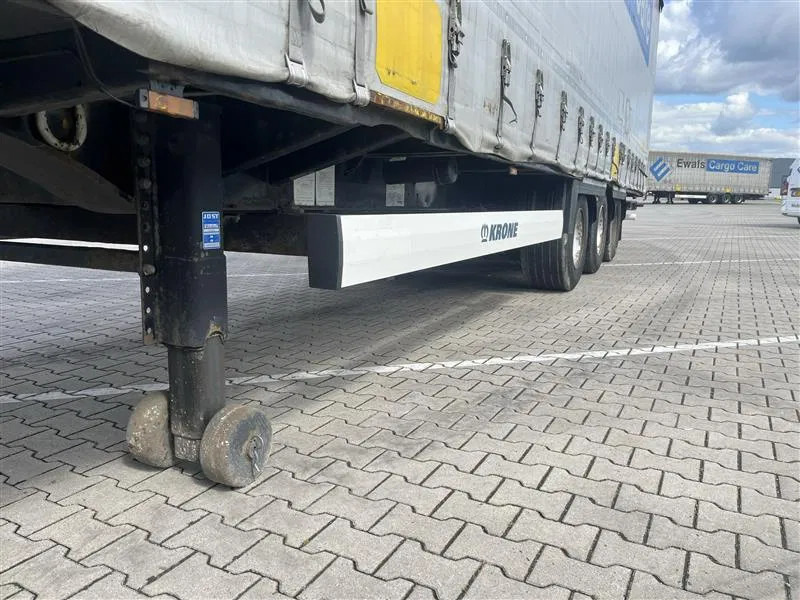 Krone 12x 2015 XLS MEGA P400 HUCKEPACK - Curtainsider semi-trailer: picture 4 Krone 12x 2015 XLS MEGA P400 HUCKEPACK - Curtainsider semi-trailer: picture 4