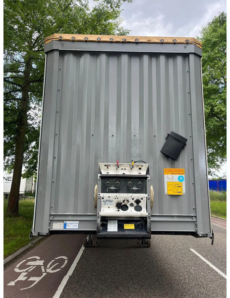 Krone 5x 2015 XLS MEGA P400 HUCKEPACK - Curtainsider semi-trailer: picture 2 Krone 5x 2015 XLS MEGA P400 HUCKEPACK - Curtainsider semi-trailer: picture 2