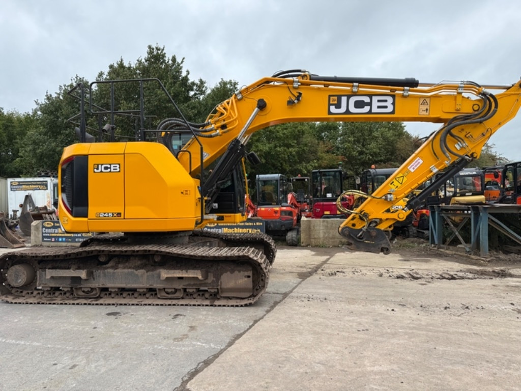 JCB 245 XR - Crawler excavator: picture 2 JCB 245 XR - Crawler excavator: picture 2