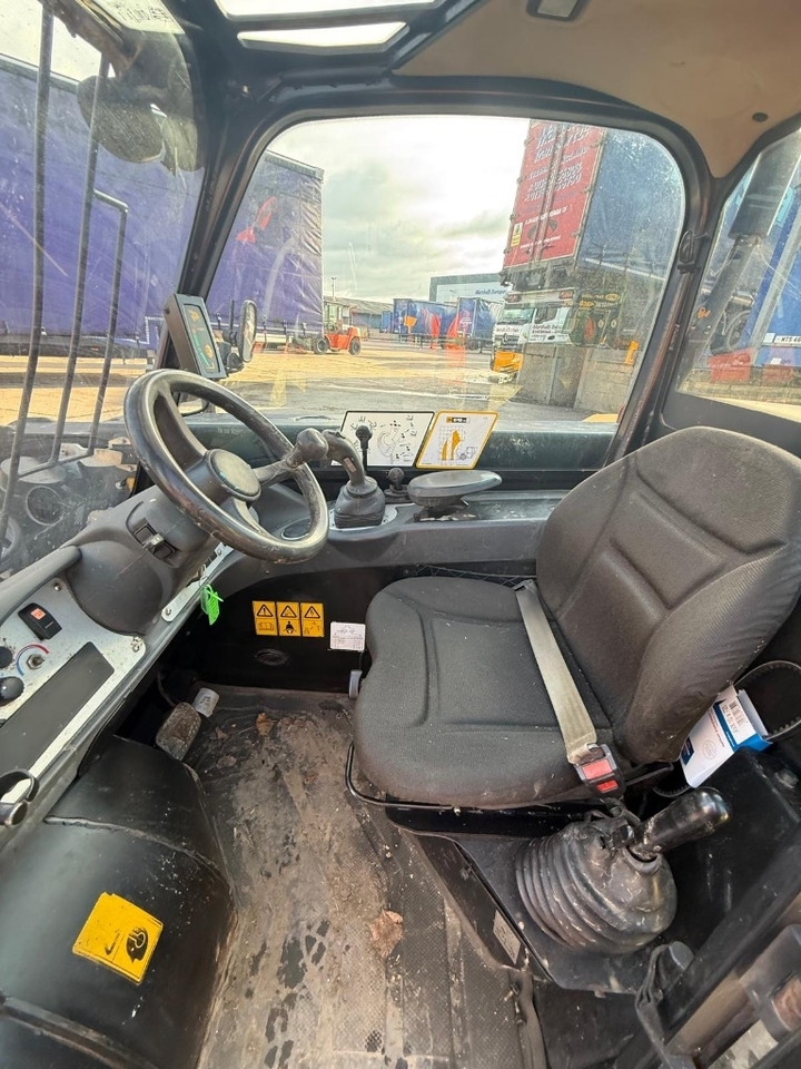 Telescopic handler JCB 515-40: picture 10 Telescopic handler JCB 515-40: picture 10