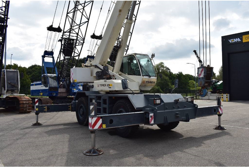 Terex Bendini RC30-1 - Rough terrain crane: picture 4 Terex Bendini RC30-1 - Rough terrain crane: picture 4