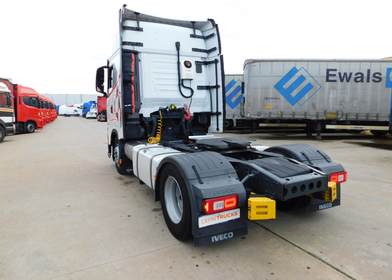 Iveco As440stp - Tractor unit: picture 4 Iveco As440stp - Tractor unit: picture 4