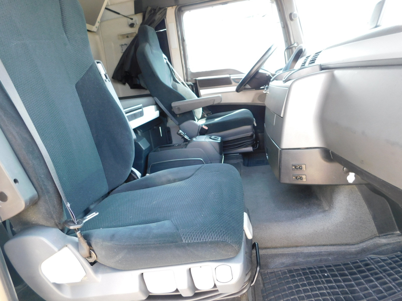Man Tgx - Tractor unit: picture 5 Man Tgx - Tractor unit: picture 5