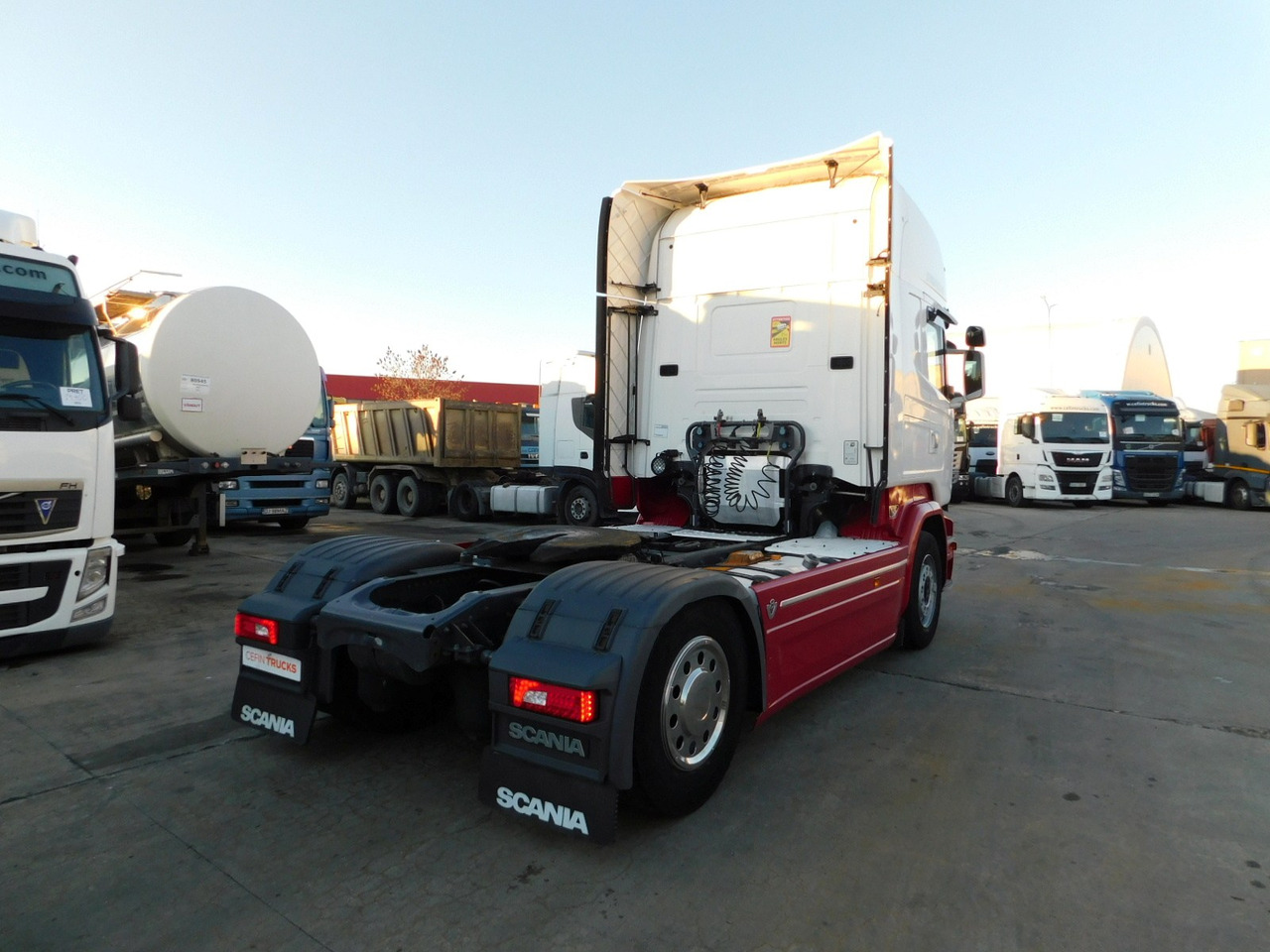 Scania R520 - Tractor unit: picture 3 Scania R520 - Tractor unit: picture 3