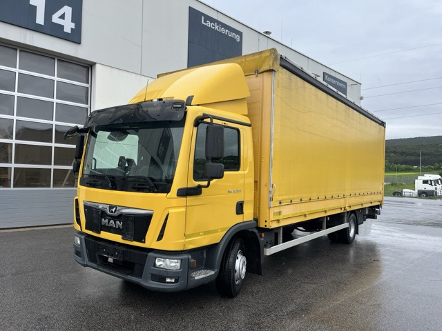 MAN TGL 12.220 4x2 BL Euro6 Klima Luftfeder - Curtainsider truck: picture 1 MAN TGL 12.220 4x2 BL Euro6 Klima Luftfeder - Curtainsider truck: picture 1