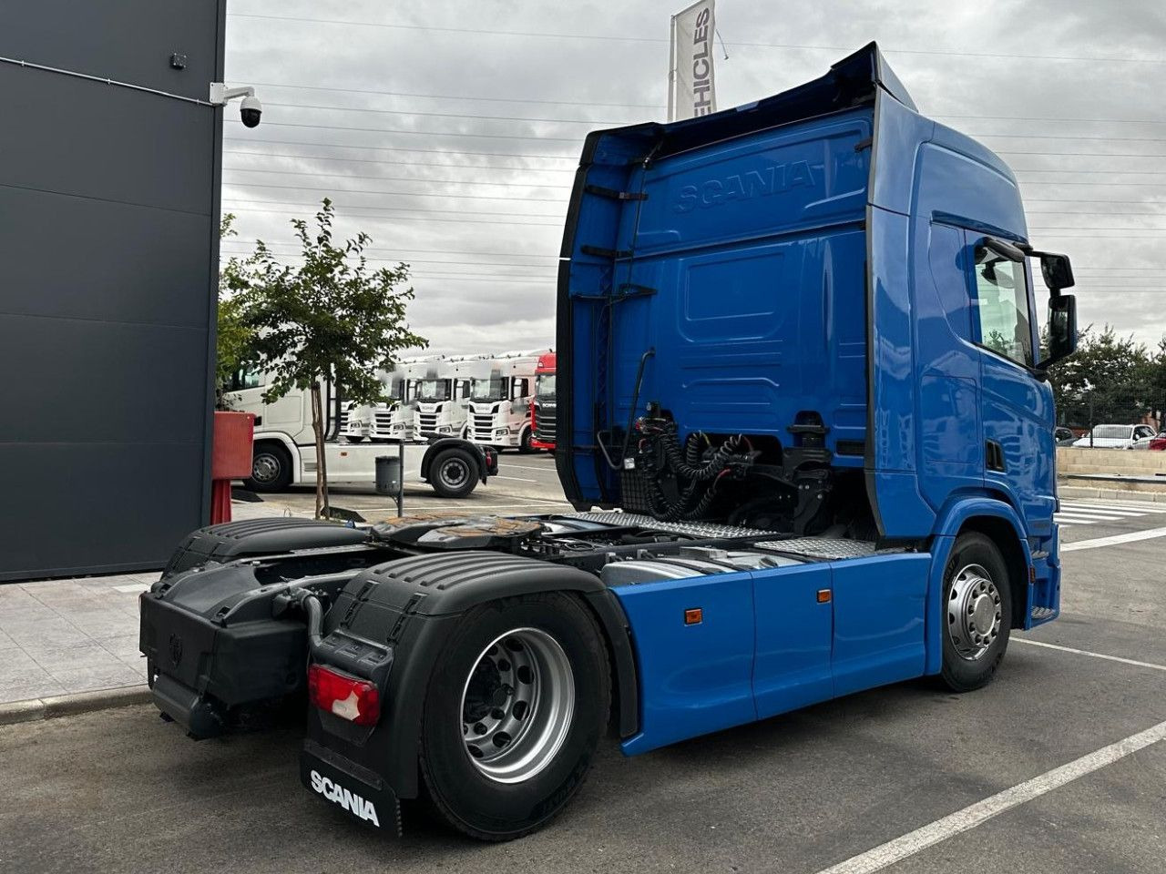 Scania R 450 - Tractor unit: picture 5 Scania R 450 - Tractor unit: picture 5