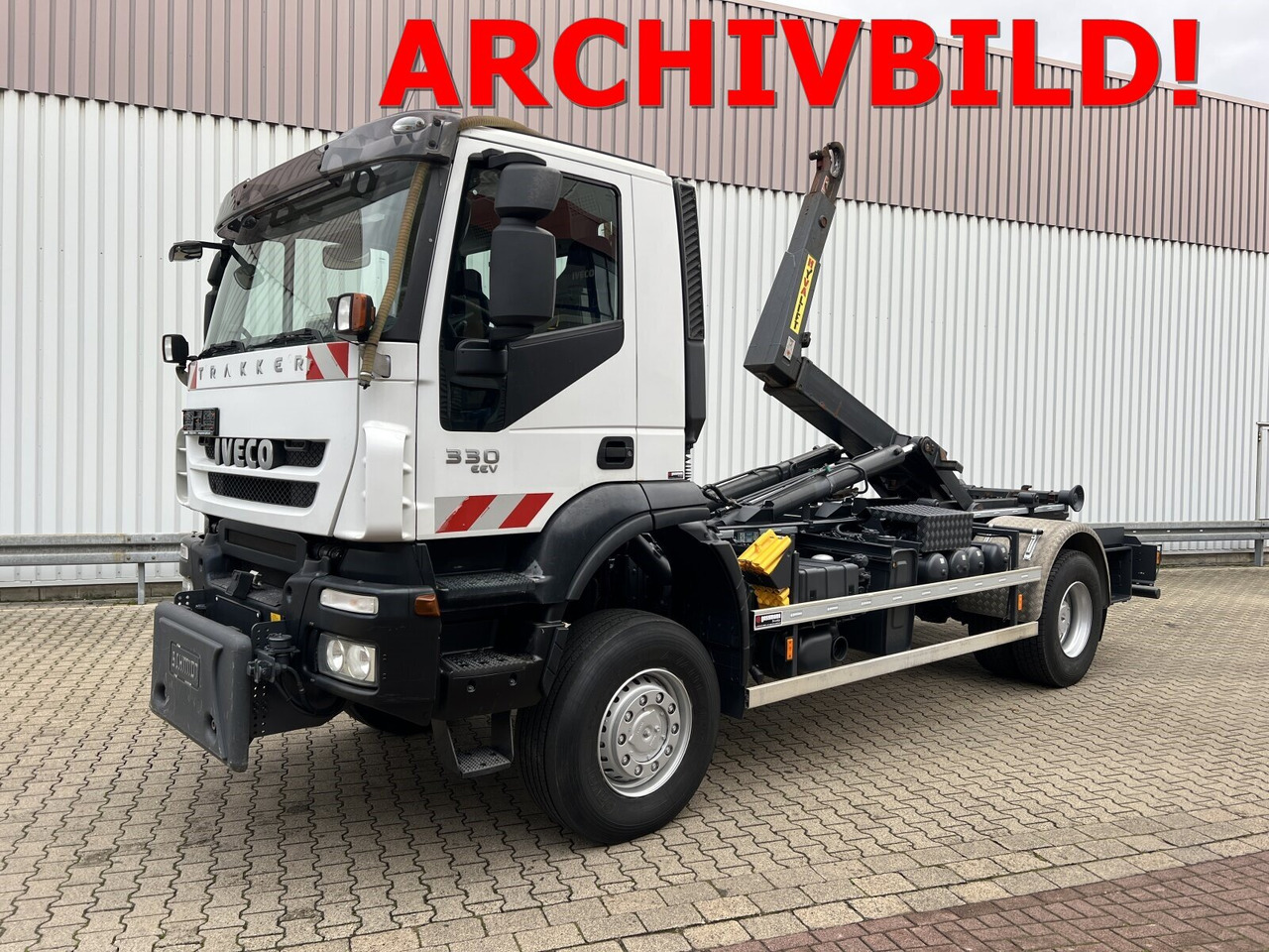 Andere Trakker AD190T33WP 4x4 Trakker AD190T33WP 4x4, Winterdienstausstattung - Hook lift truck: picture 1 Andere Trakker AD190T33WP 4x4 Trakker AD190T33WP 4x4, Winterdienstausstattung - Hook lift truck: picture 1