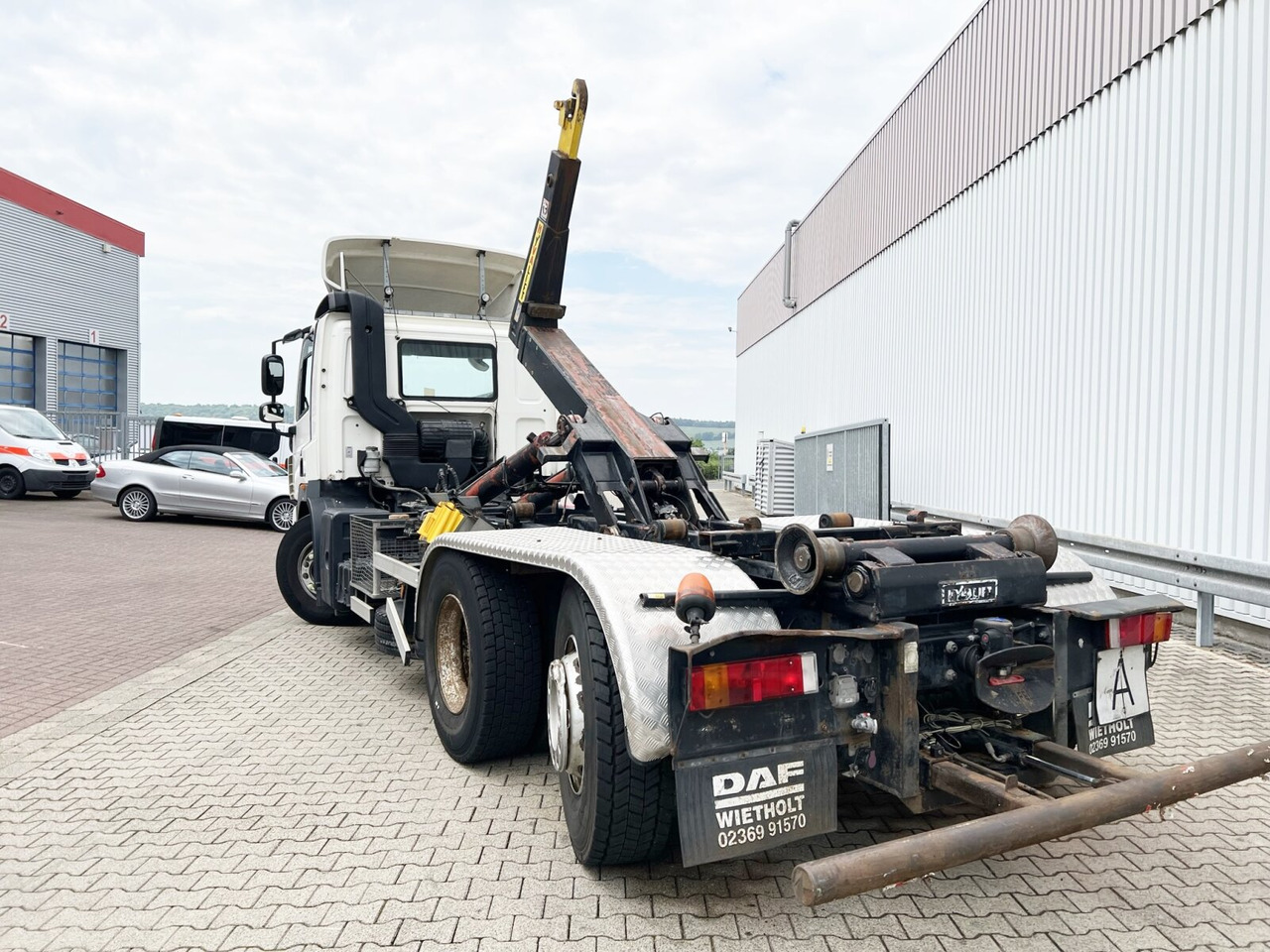 Leasing of DAF CF 85.460 6x2 CF 85.460 6x2, Lenk-/Liftachse DAF CF 85.460 6x2 CF 85.460 6x2, Lenk-/Liftachse: picture 11 Leasing of DAF CF 85.460 6x2 CF 85.460 6x2, Lenk-/Liftachse DAF CF 85.460 6x2 CF 85.460 6x2, Lenk-/Liftachse: picture 11