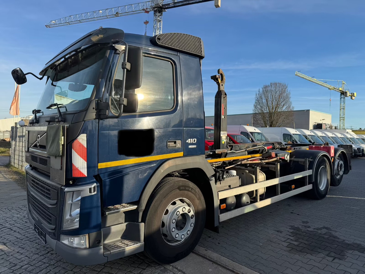 FM 410 6x2 FM 410 6x2, Lenk-/Liftachse - Hook lift truck: picture 1 FM 410 6x2 FM 410 6x2, Lenk-/Liftachse - Hook lift truck: picture 1