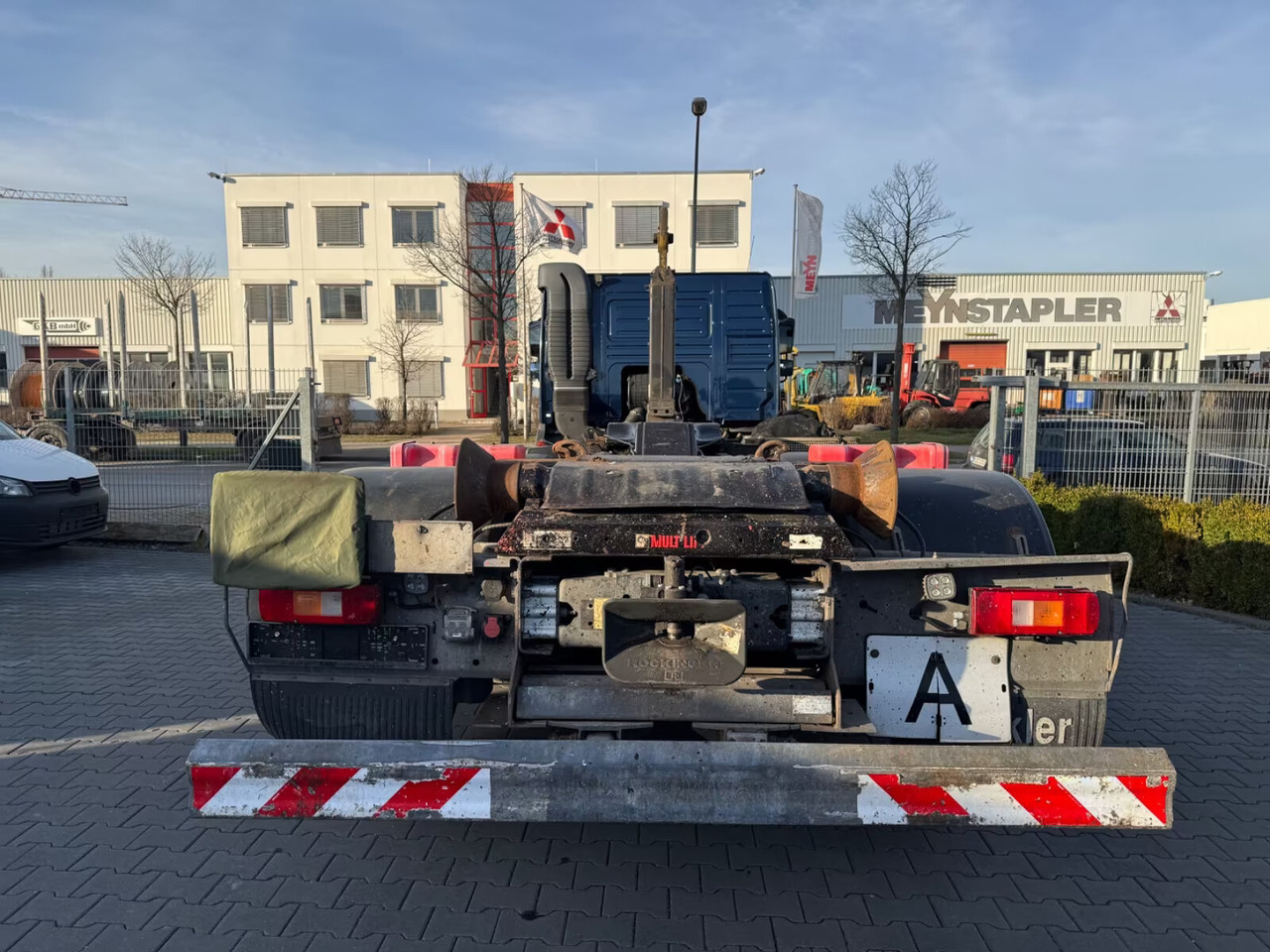 FM 410 6x2 FM 410 6x2, Lenk-/Liftachse - Hook lift truck: picture 4 FM 410 6x2 FM 410 6x2, Lenk-/Liftachse - Hook lift truck: picture 4