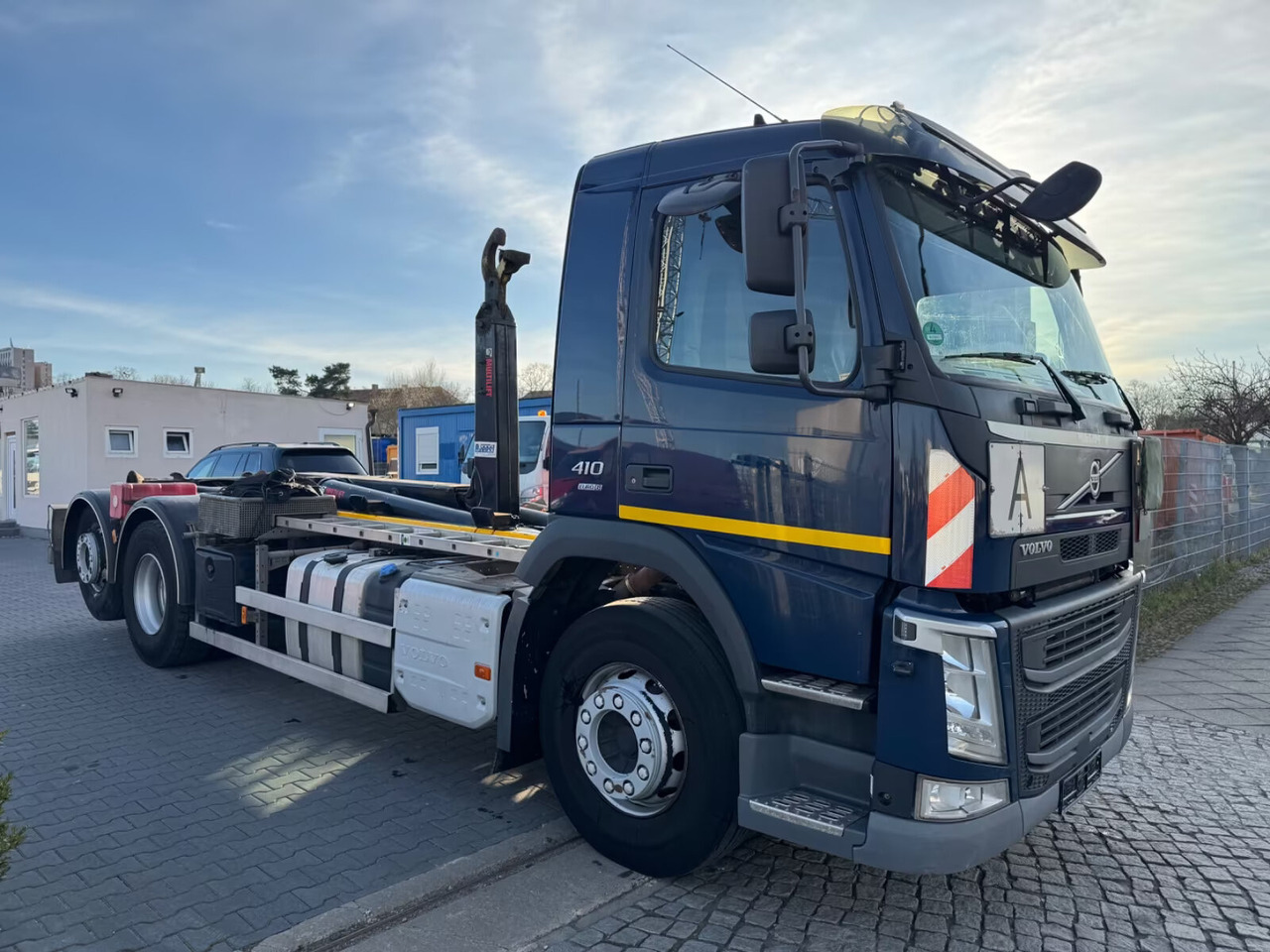 FM 410 6x2 FM 410 6x2, Lenk-/Liftachse - Hook lift truck: picture 2 FM 410 6x2 FM 410 6x2, Lenk-/Liftachse - Hook lift truck: picture 2