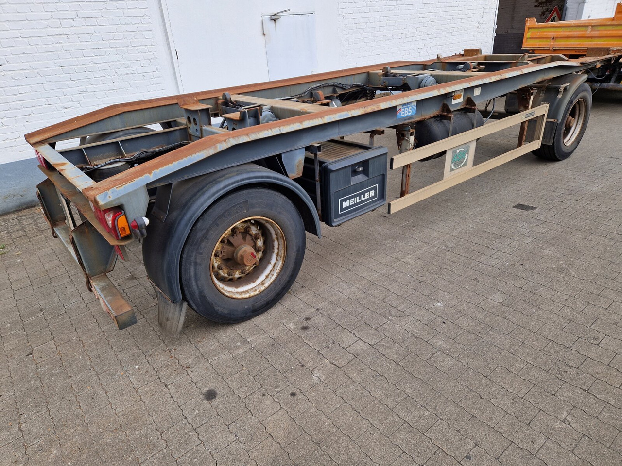 HKM G18 EL 5,0 G18 EL 5,0 Abrollanhänger - Roll-off/ Skip trailer: picture 4 HKM G18 EL 5,0 G18 EL 5,0 Abrollanhänger - Roll-off/ Skip trailer: picture 4