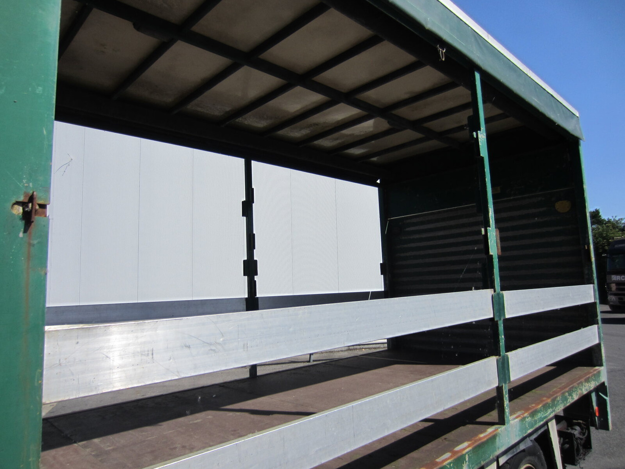 Box truck Iveco EuroCargo 80E 15/85: picture 11