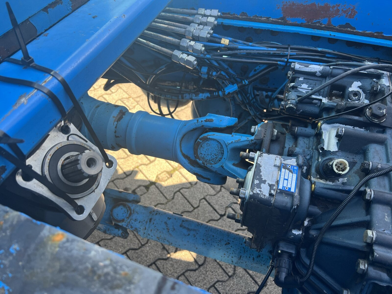 Leasing of MAN TGA 26.310 6X6 BB TGA 26.310 6X6 BB MAN TGA 26.310 6X6 BB TGA 26.310 6X6 BB: picture 11