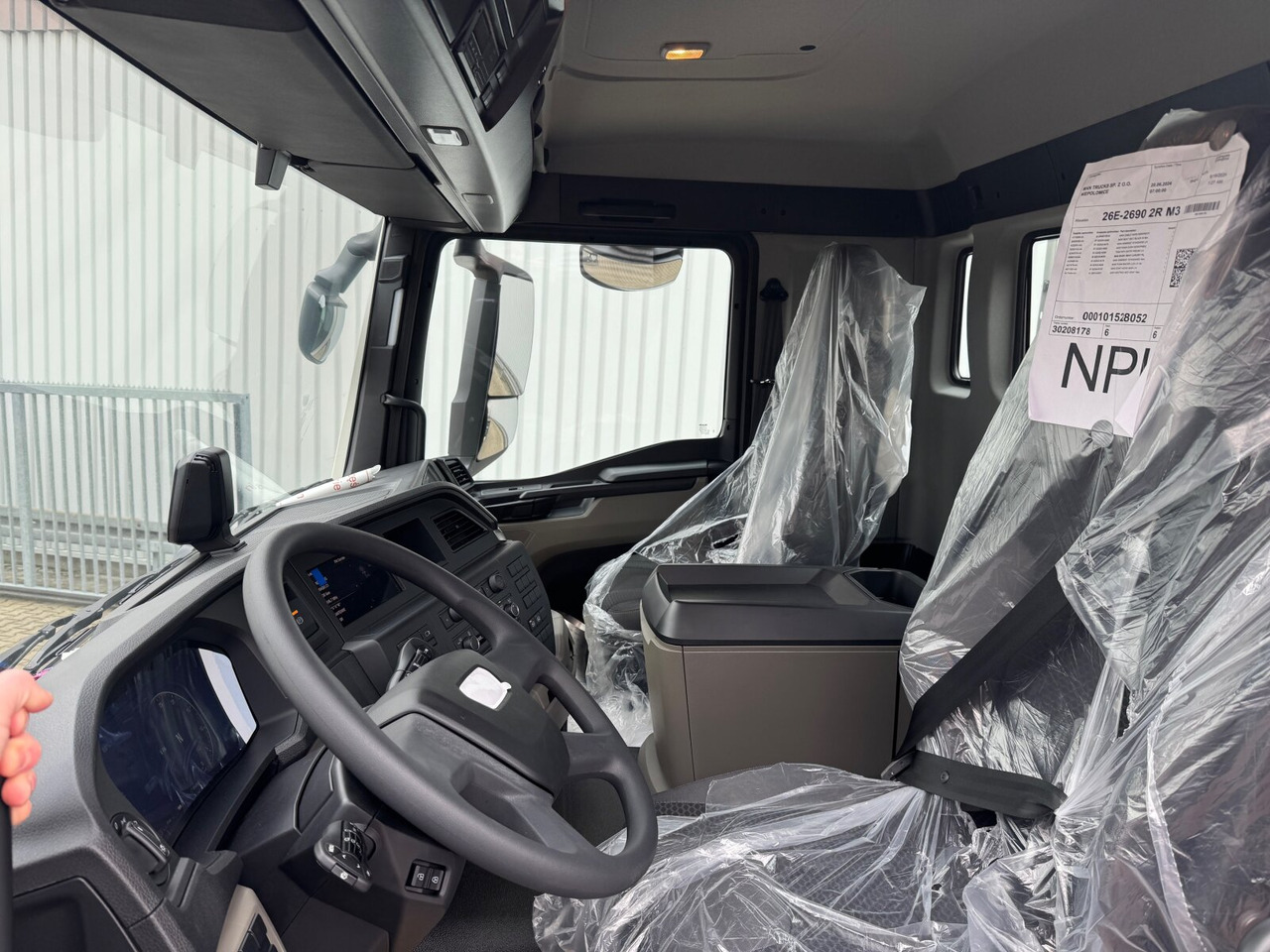 New Tipper MAN TGS 33.440 6x4 BB TGS 33.440 6x4 BB, Alu-Bordwände, mehrfach vorhanden!: picture 13 New Tipper MAN TGS 33.440 6x4 BB TGS 33.440 6x4 BB, Alu-Bordwände, mehrfach vorhanden!: picture 13