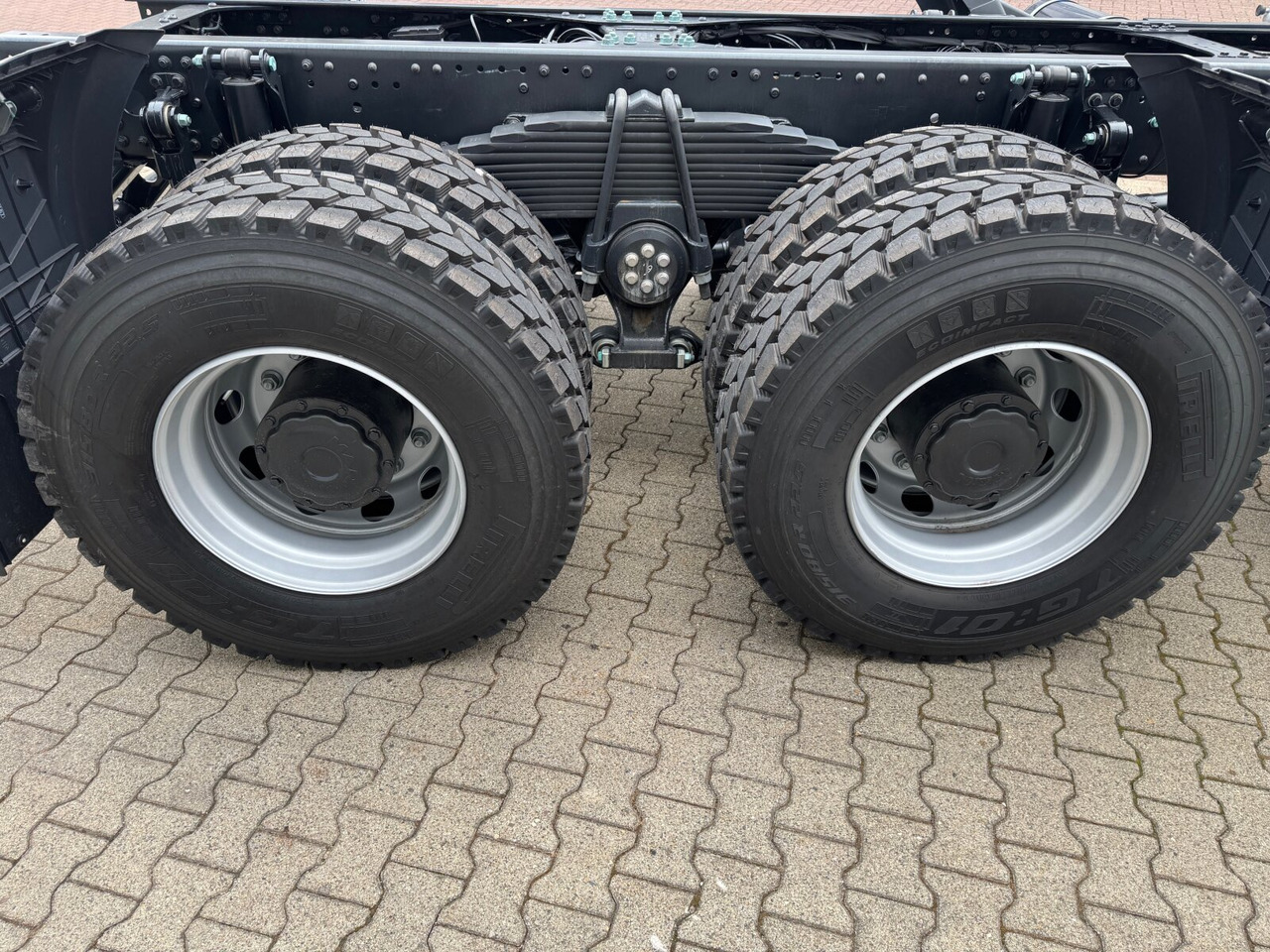 New Tipper MAN TGS 33.440 6x4 BB TGS 33.440 6x4 BB, Alu-Bordwände, mehrfach vorhanden!: picture 6 New Tipper MAN TGS 33.440 6x4 BB TGS 33.440 6x4 BB, Alu-Bordwände, mehrfach vorhanden!: picture 6