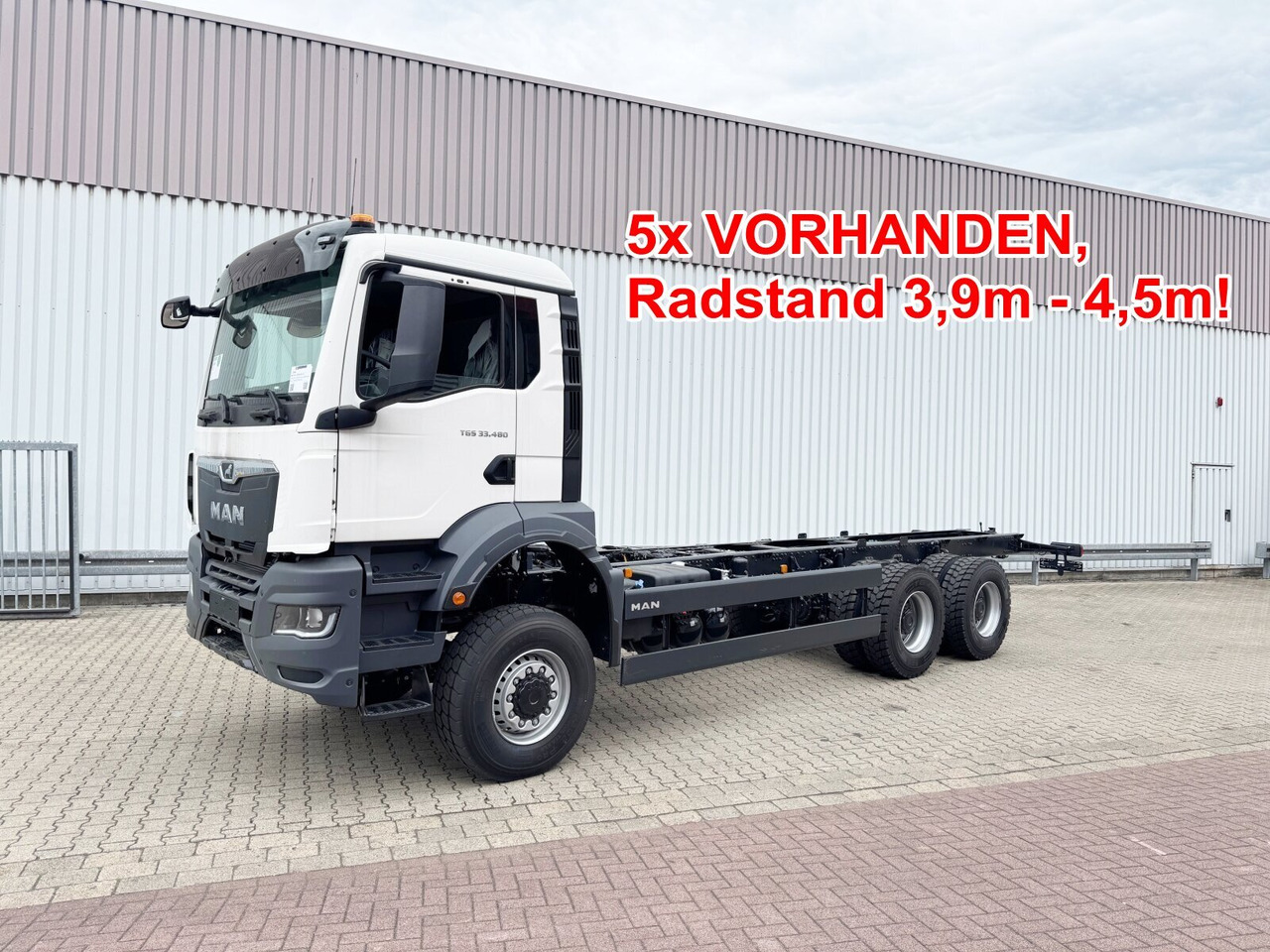 MAN TGS 33.480 6x6 BB CH TGS 33.480 6x6 BB CH, Hohe Bauart, Nebenantrieb - Cab chassis truck: picture 1 MAN TGS 33.480 6x6 BB CH TGS 33.480 6x6 BB CH, Hohe Bauart, Nebenantrieb - Cab chassis truck: picture 1