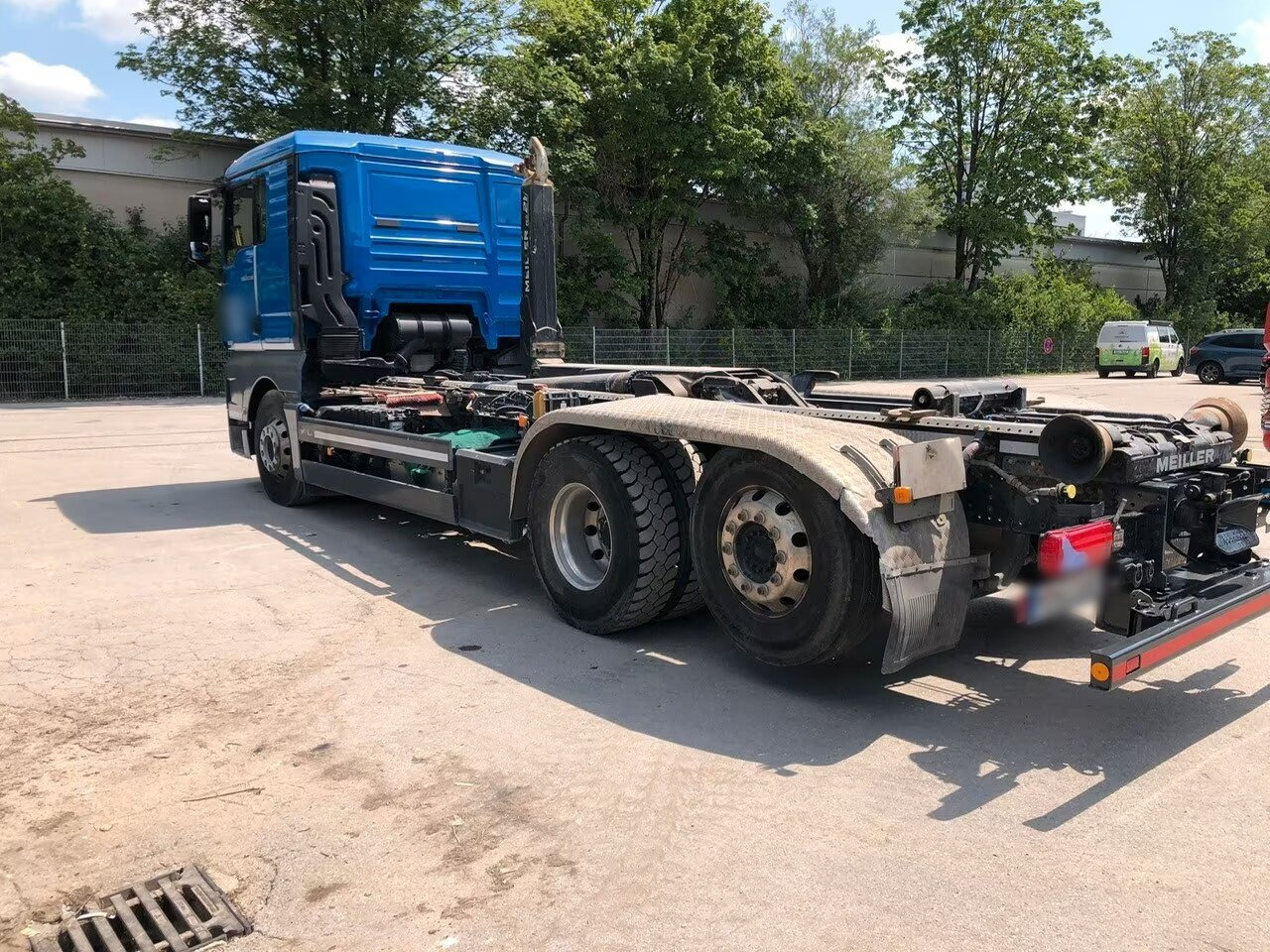 MAN TGX 26.580 6x2-4 BL TGX 26.580 6x2-4 BL, Intarder, Lenk-/Liftachse - Hook lift truck: picture 4 MAN TGX 26.580 6x2-4 BL TGX 26.580 6x2-4 BL, Intarder, Lenk-/Liftachse - Hook lift truck: picture 4