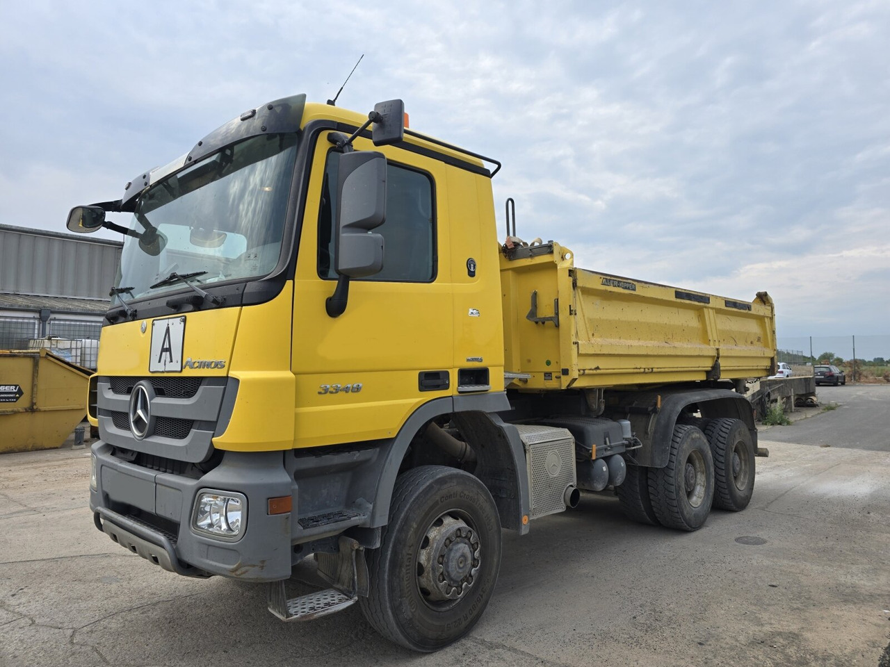 Mercedes-Benz Actros 3348/6x6 Actros 3348/6x6 Bordmatik links - Tipper: picture 1 Mercedes-Benz Actros 3348/6x6 Actros 3348/6x6 Bordmatik links - Tipper: picture 1