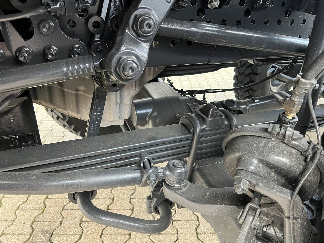 New Dumper Mercedes-Benz Arocs 4151 AK 8x8/4 Arocs 4151 AK 8x8/4, Grounder, Meiller Stahlmulde 18m³: picture 15