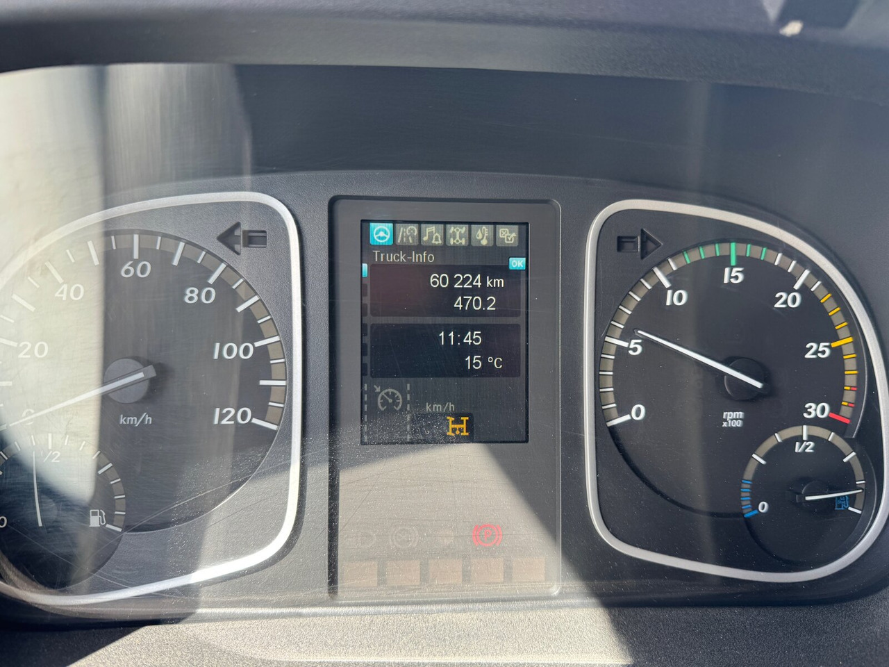 Mercedes-Benz Atego 1630 K 4x2 Atego 1630 K 4x2, 2x AHK - Tipper: picture 3 Mercedes-Benz Atego 1630 K 4x2 Atego 1630 K 4x2, 2x AHK - Tipper: picture 3