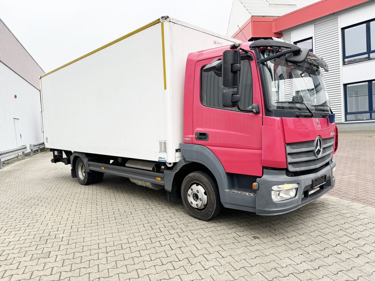 Box truck Mercedes-Benz Atego 816 4x2 Atego 816 4x2 mit LBW BÄR: picture 7