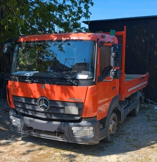 Mercedes-Benz Atego 818 LK 4x2 Atego 818 LK 4x2, Meiller-Kipper, 2 x AHK, Öl - Tipper: picture 1 Mercedes-Benz Atego 818 LK 4x2 Atego 818 LK 4x2, Meiller-Kipper, 2 x AHK, Öl - Tipper: picture 1