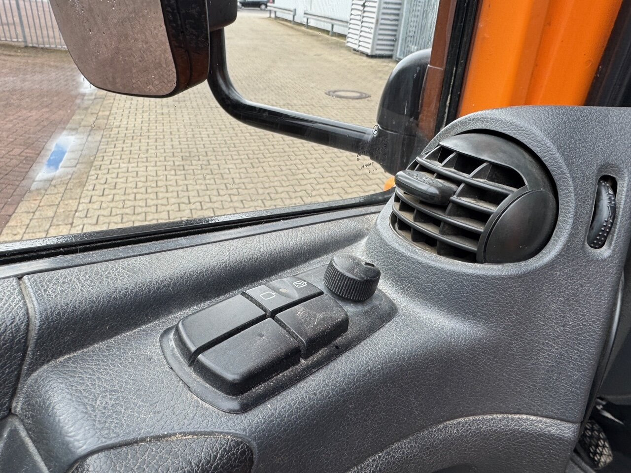 Tipper Mercedes-Benz Atego 823 K 4x2 Atego 823 K 4x2, 2x AHK: picture 6