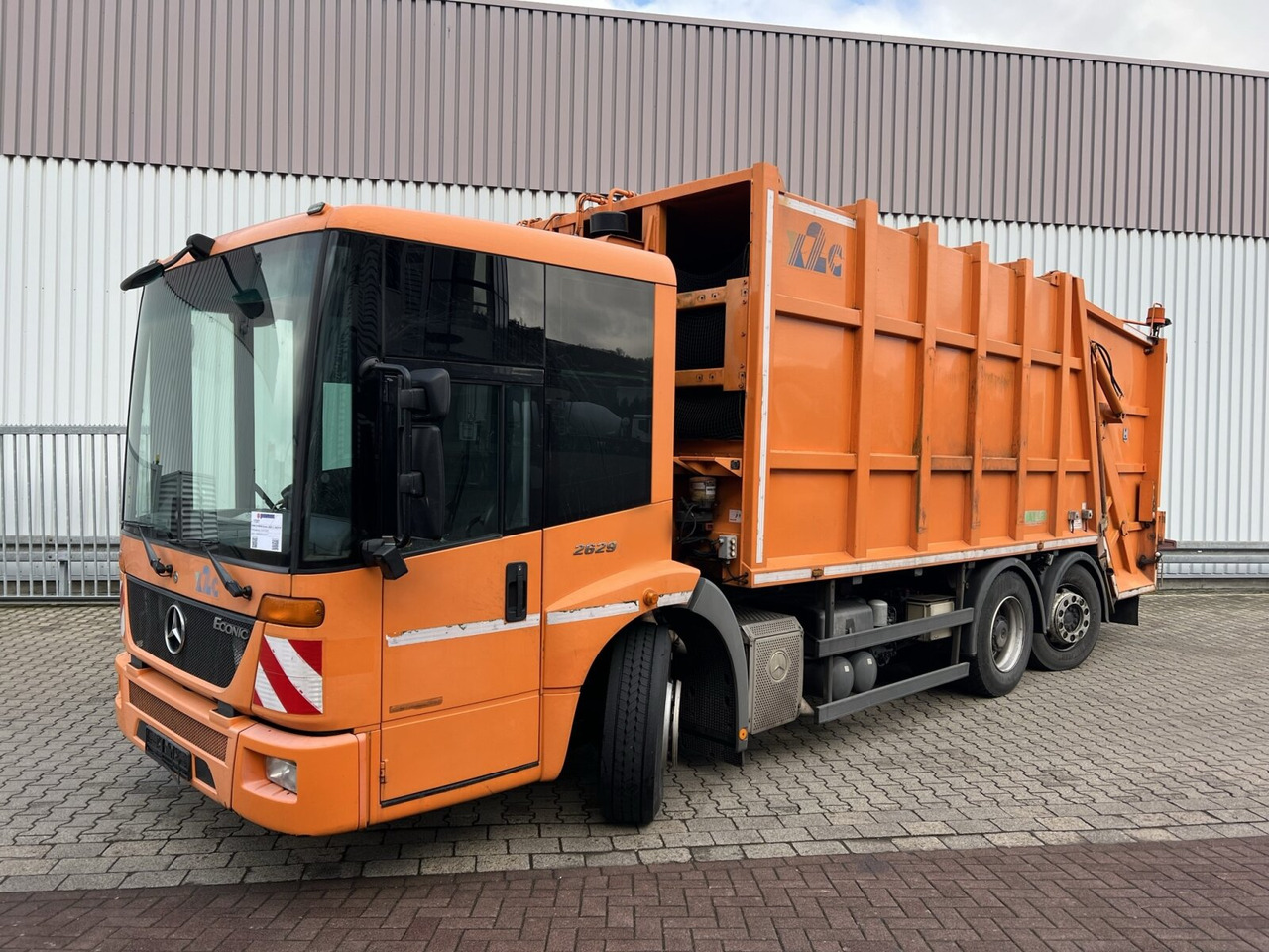 Mercedes-Benz Econic 2629 LL 6x2/4 NLA Econic 2629 LL 6x2/4 NLA, EEV, Lenkachse, Haller X2C, Zöller-Schüttung - Garbage truck: picture 1 Mercedes-Benz Econic 2629 LL 6x2/4 NLA Econic 2629 LL 6x2/4 NLA, EEV, Lenkachse, Haller X2C, Zöller-Schüttung - Garbage truck: picture 1