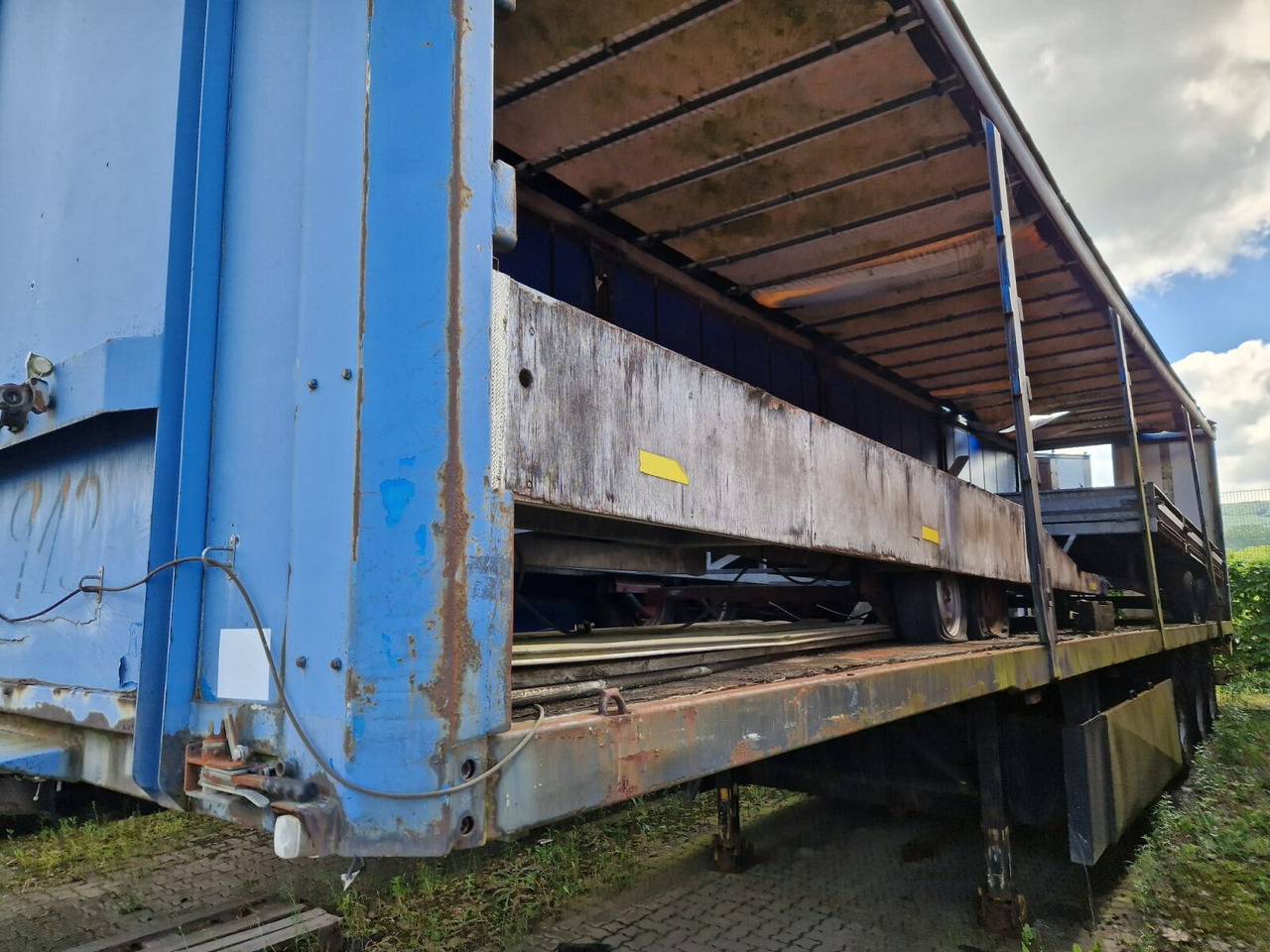 RICÖ SAnh SAnh, EDSCHA - Dropside/ Flatbed semi-trailer: picture 2 RICÖ SAnh SAnh, EDSCHA - Dropside/ Flatbed semi-trailer: picture 2