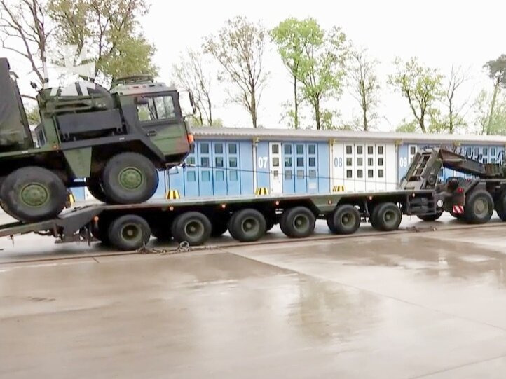 SLT 56 t SLT 56 t, Elefant (Franziska) EX BW - Low loader semi-trailer: picture 5 SLT 56 t SLT 56 t, Elefant (Franziska) EX BW - Low loader semi-trailer: picture 5