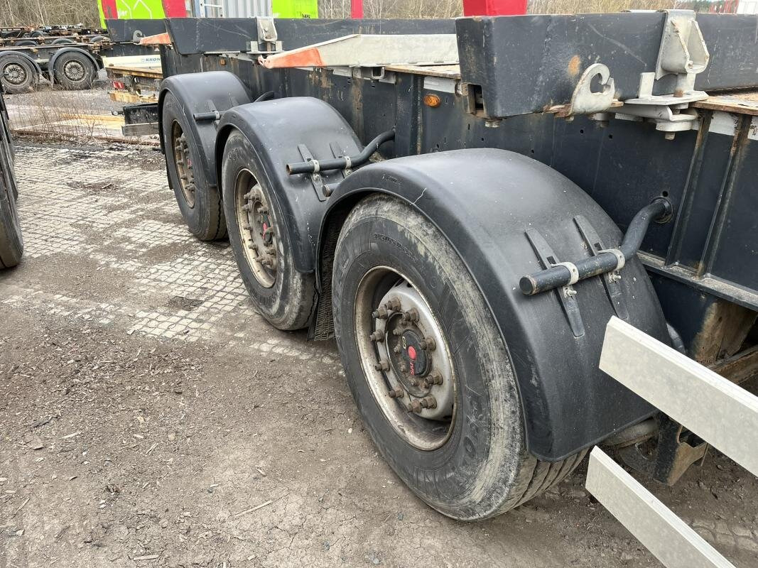 Schwarzmüller 3-Achs Holzauflieger 3-Achs Holzauflieger, Liftachse, MEHRFACH VORHANDEN! - Timber semi-trailer: picture 2 Schwarzmüller 3-Achs Holzauflieger 3-Achs Holzauflieger, Liftachse, MEHRFACH VORHANDEN! - Timber semi-trailer: picture 2