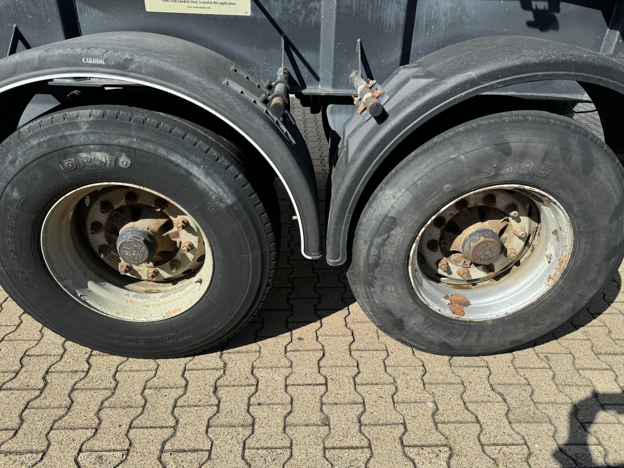 Semi-trailer Carnehl CHKS/HH CHKS/HH, Stahlmulde ca. 25m³: picture 9 Semi-trailer Carnehl CHKS/HH CHKS/HH, Stahlmulde ca. 25m³: picture 9